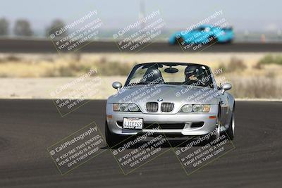 media/May-25-2025-Lotus Club Golden Gate (Sun) [[681474f0a2]]/Novice Group/Turn 3/